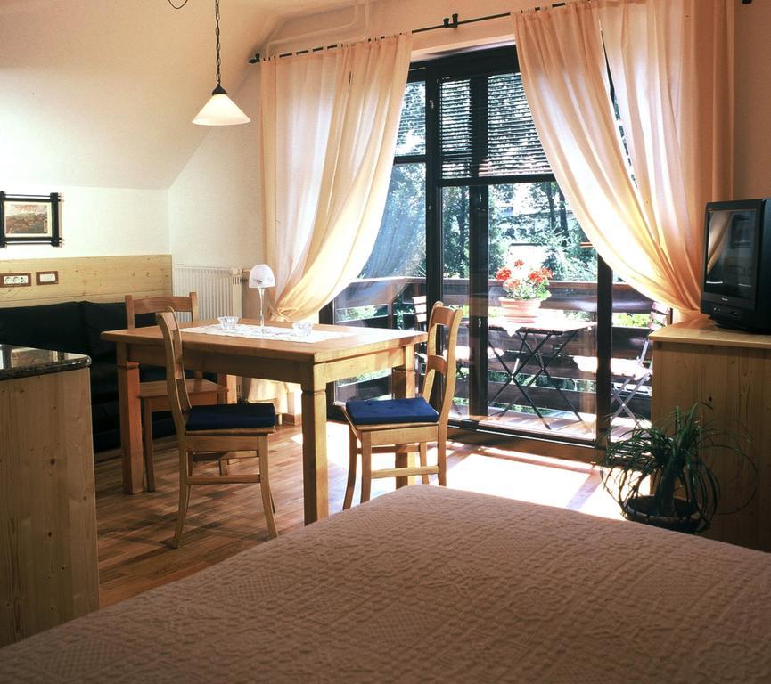 Apartments Bledea Chambre photo